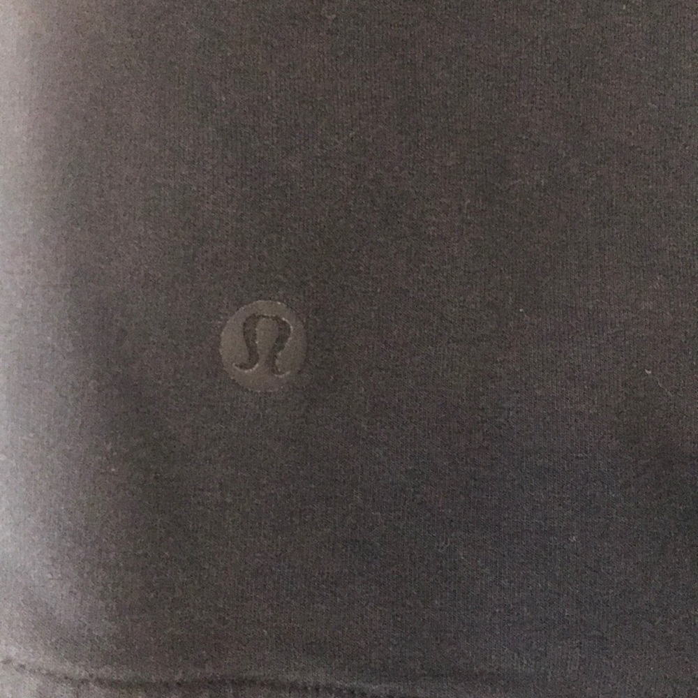 Lululemon Jacket. - Picture 3 of 4